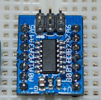 ecTiny841. Programming connector on top.